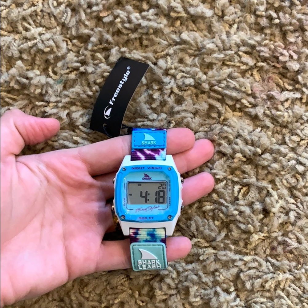 Brand new shark leash freestyle watch